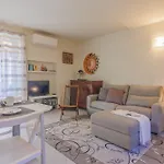 Apartment La Casa Di Cora *